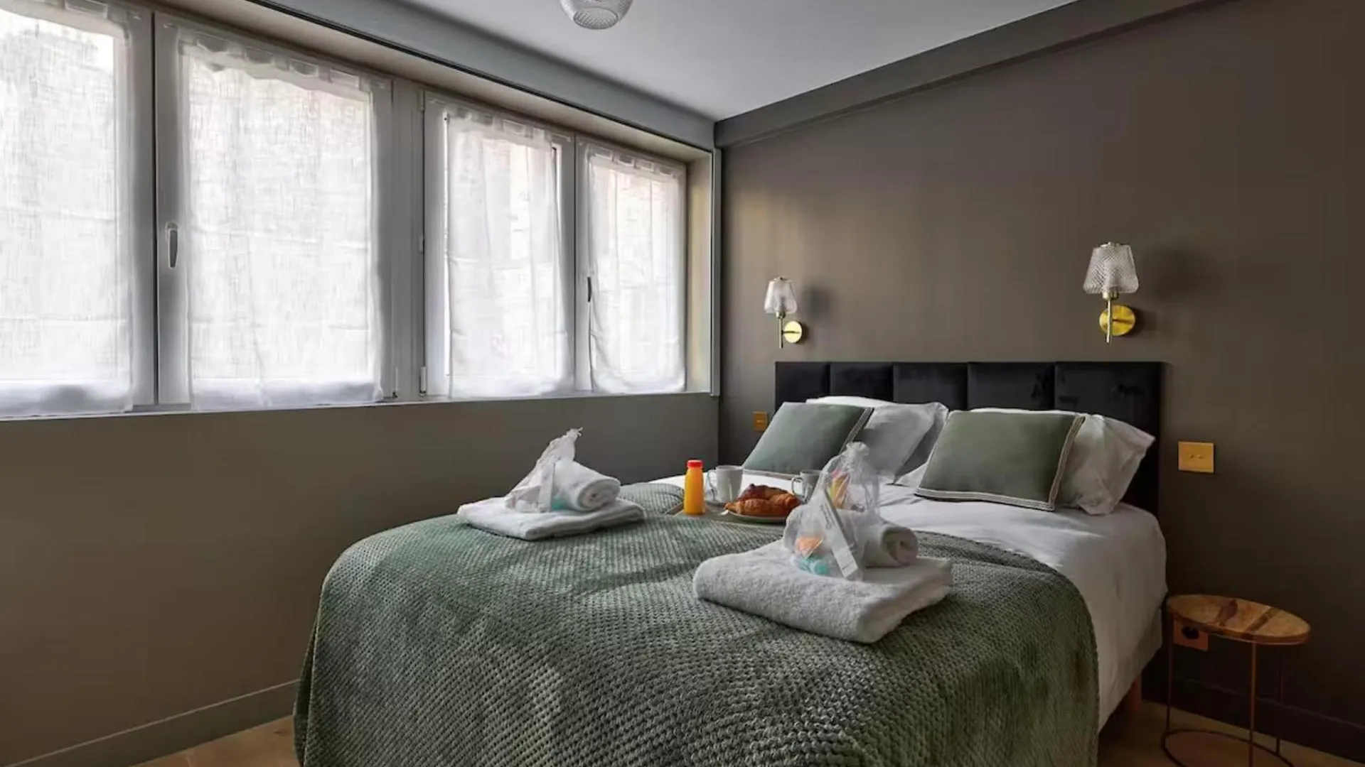Residence Ac Champs De Mars Eiffel Tower By Studio Prestige Paris Apartment