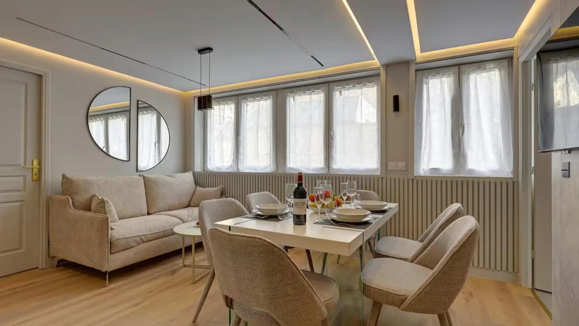 Residence Ac Champs De Mars Eiffel Tower By Studio Prestige Paris Apartment