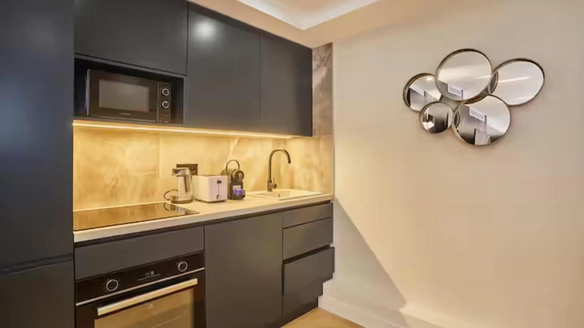 Apartment Residence Ac Champs De Mars Eiffel Tower By Studio Prestige Paris