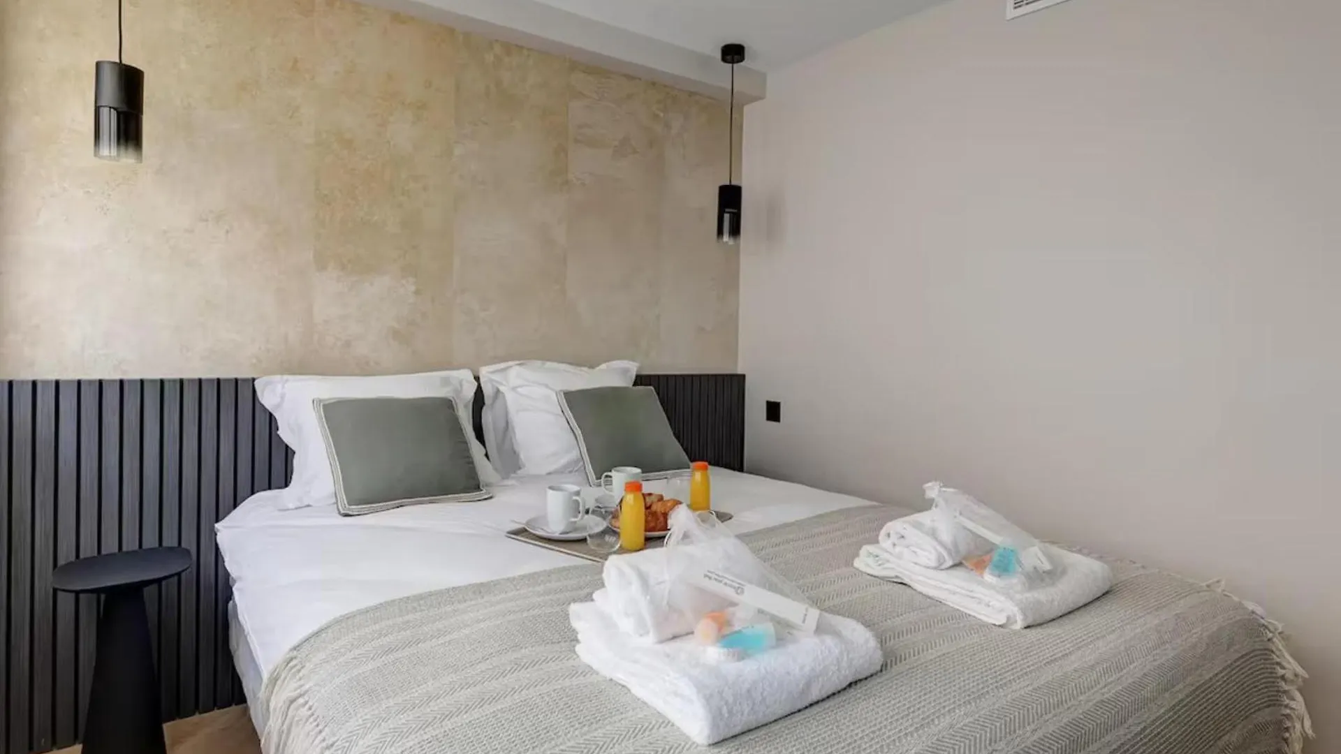 Residence Ac Champs De Mars Eiffel Tower By Studio Prestige Paris Apartment