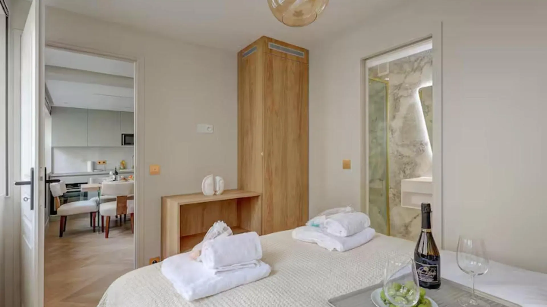 Residence Ac Champs De Mars Eiffel Tower By Studio Prestige Paris 0*,  France